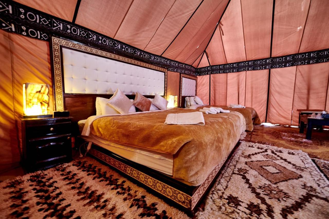Fabulous Luxury Camp Hotel Merzuga Kültér fotó