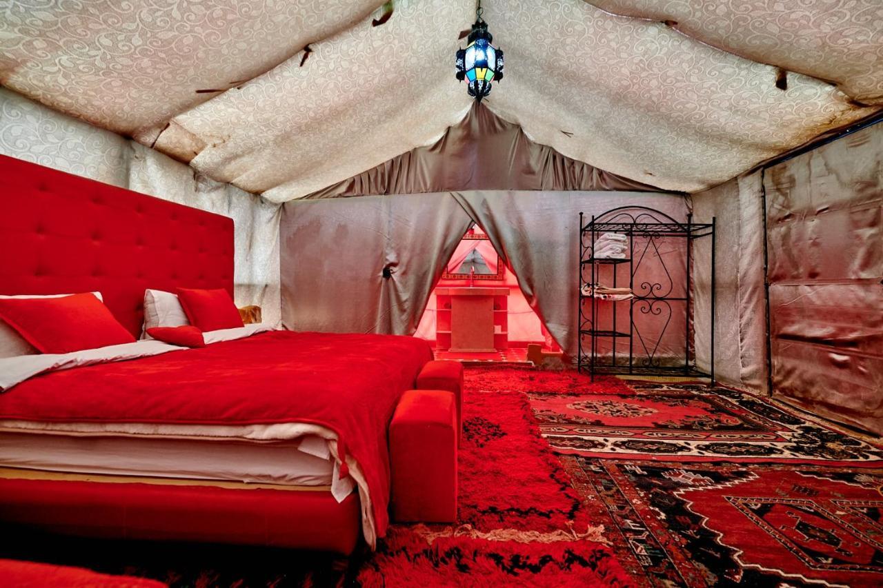 Fabulous Luxury Camp Hotel Merzuga Kültér fotó