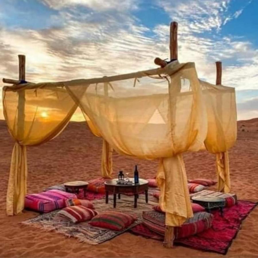 Fabulous Luxury Camp Hotel Merzuga Kültér fotó