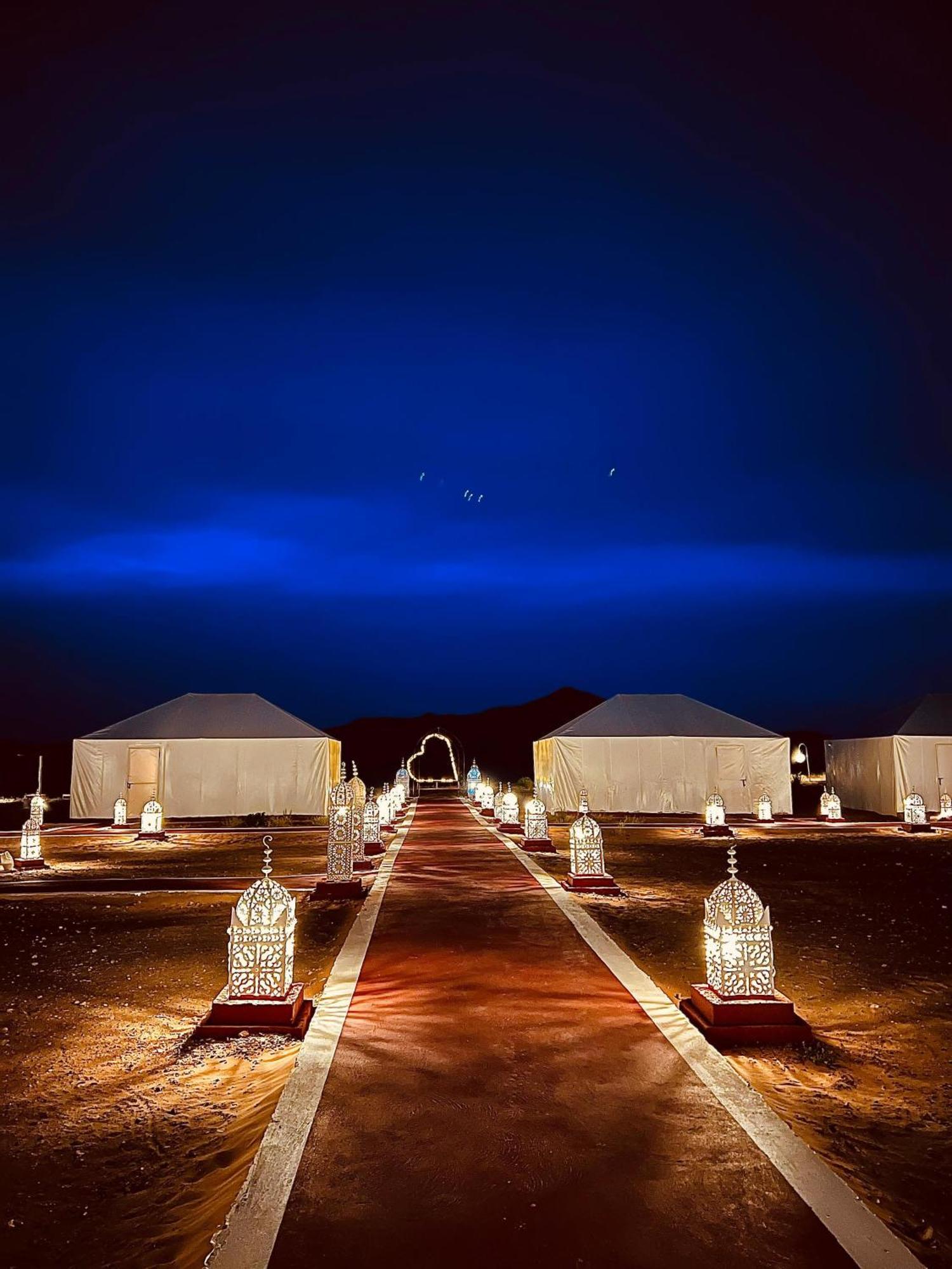 Fabulous Luxury Camp Hotel Merzuga Kültér fotó